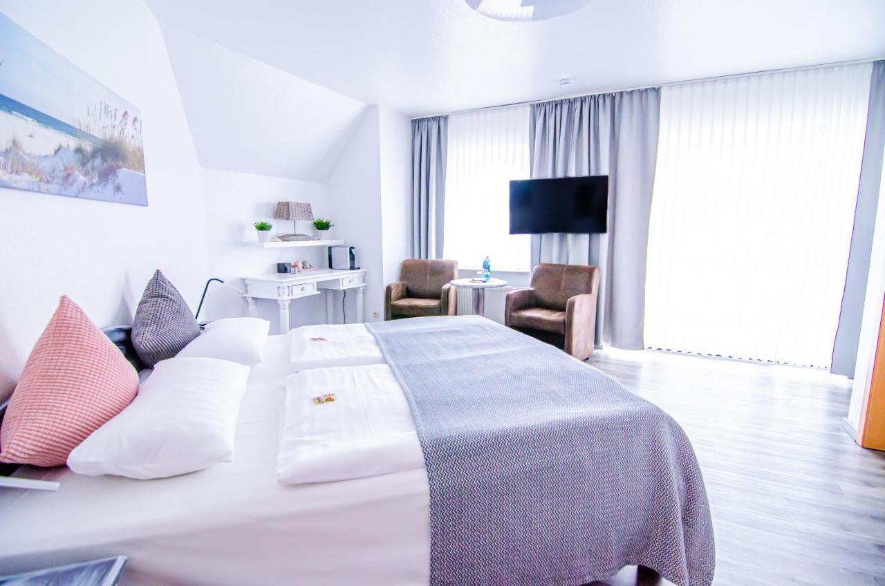 Hotel Blischke Каролинензил Екстериор снимка